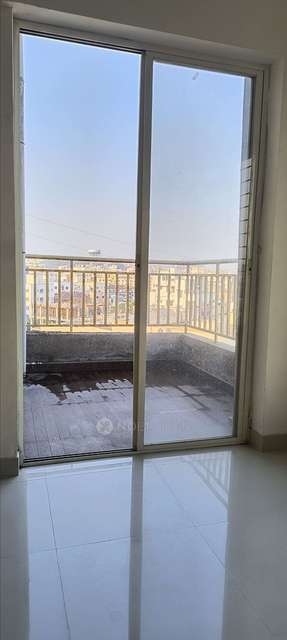 1 BHK Flat In Skyline Tower for Rent  In Phursungi