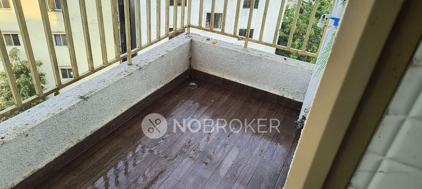 1 BHK Flat In Skyline Tower for Rent  In Phursungi