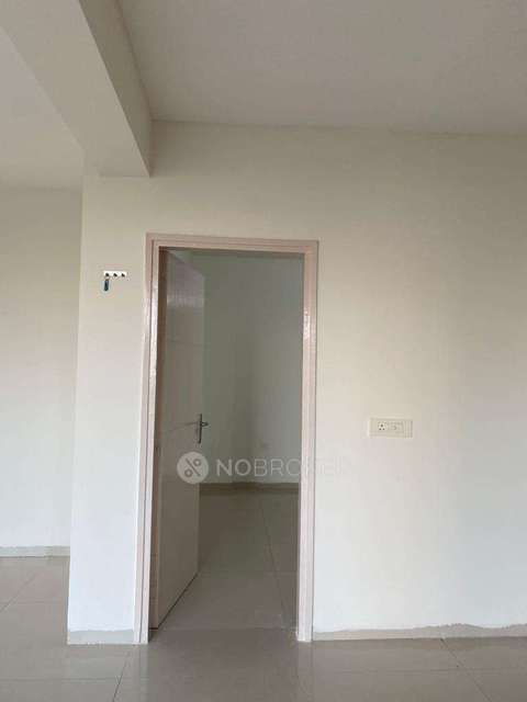 3 BHK Flat In Tulip Violet For Sale  In Sector-69