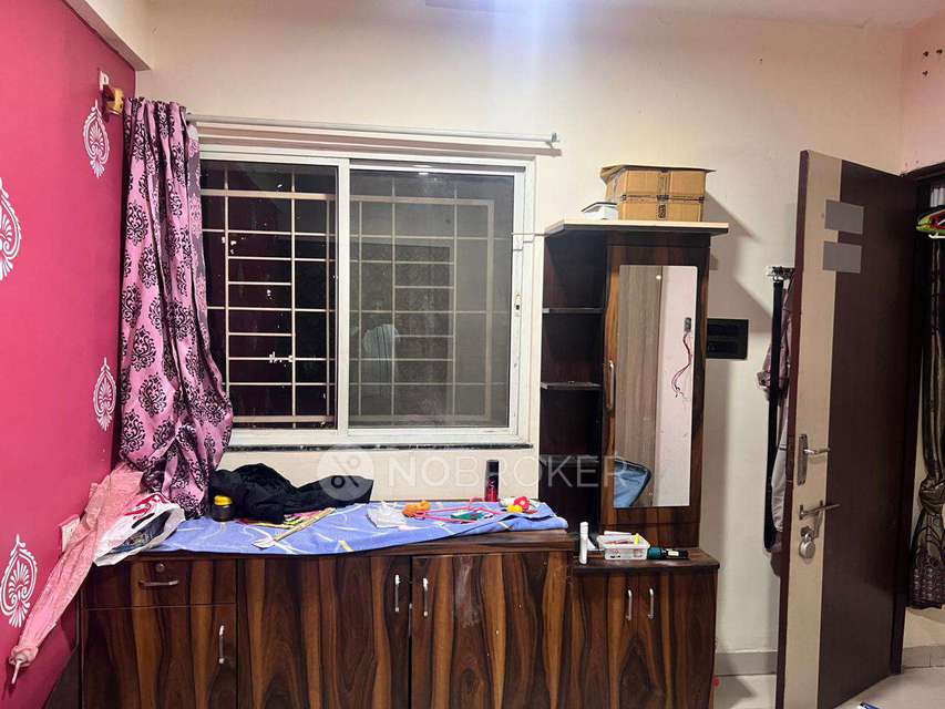 2 BHK Flat In Solitaire Apartment, Dhanori for Rent  In Dhanori