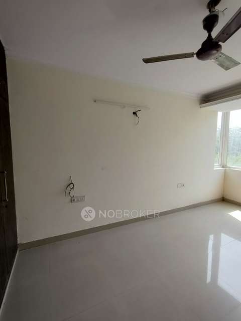 3 BHK Flat In Standalone Building  For Sale  In Inder Puri