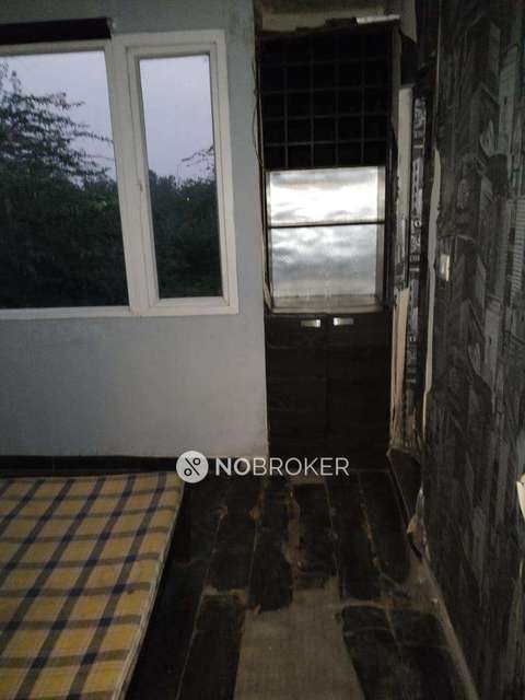 3 BHK Flat In Standalone Building  For Sale  In Inder Puri