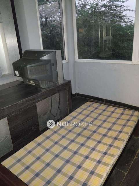 3 BHK Flat In Standalone Building  For Sale  In Inder Puri