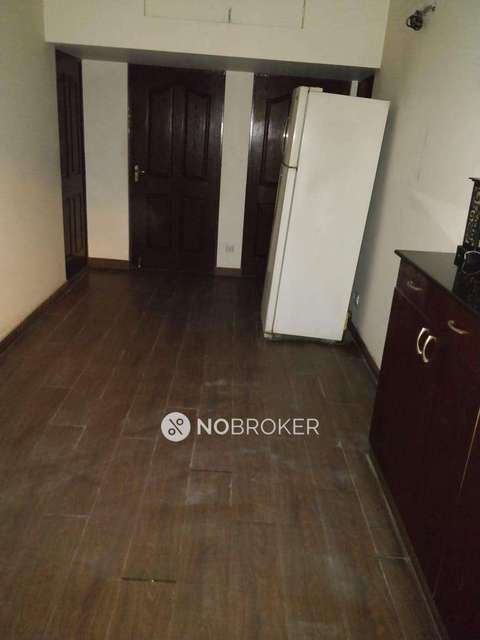 3 BHK Flat In Standalone Building  For Sale  In Inder Puri