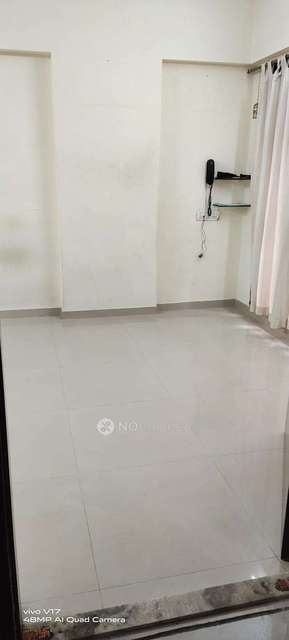1 BHK Flat In Sadguru Housing Cs For Sale  In Kandivali West