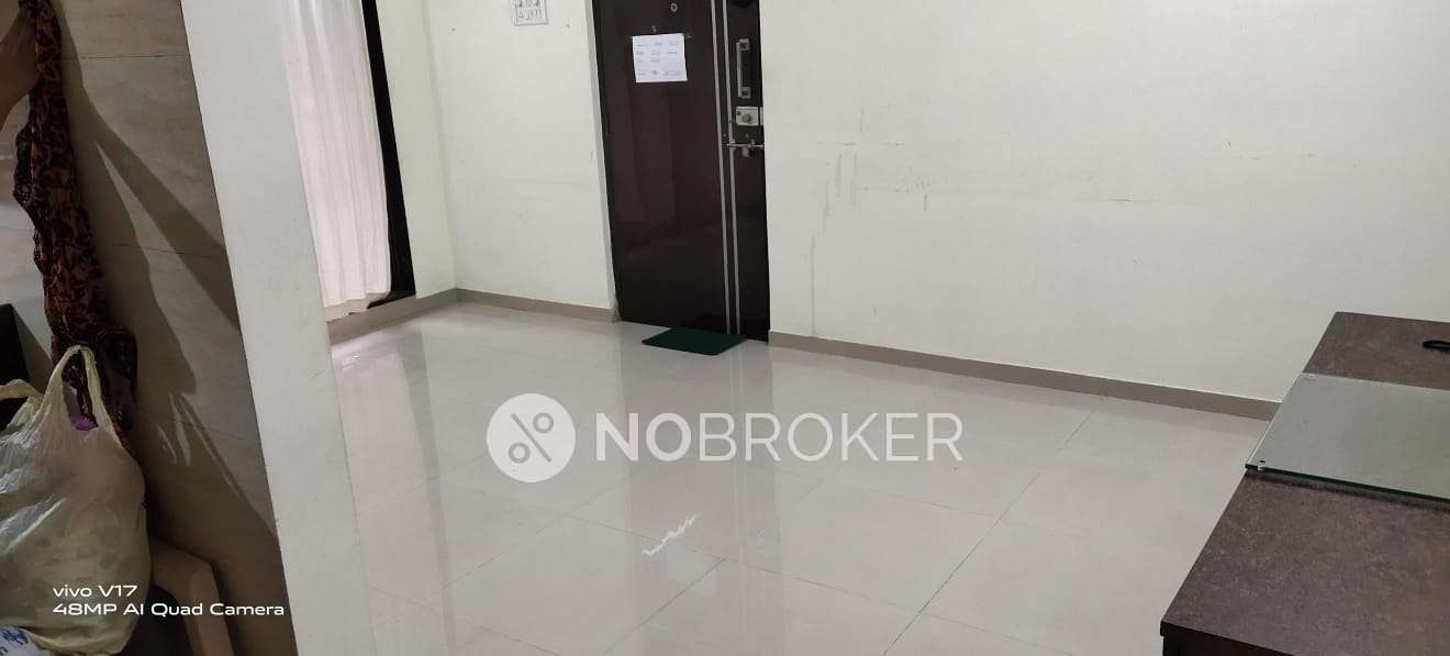 1 BHK Flat In Sadguru Housing Cs For Sale  In Kandivali West