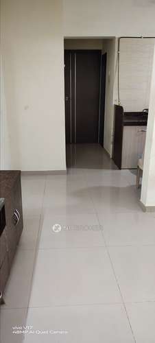 1 BHK Flat In Sadguru Housing Cs For Sale  In Kandivali West