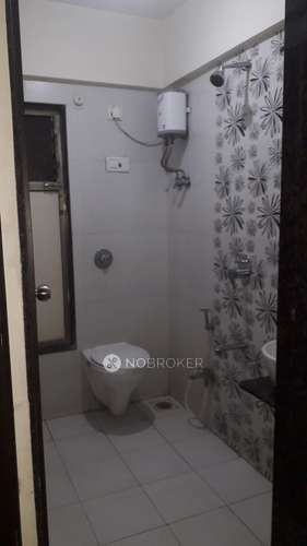 1 BHK Flat In Sadguru Housing Cs For Sale  In Kandivali West