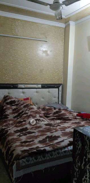 2 BHK Flat For Sale  In Govindpuri