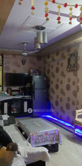 2 BHK Flat For Sale  In Govindpuri