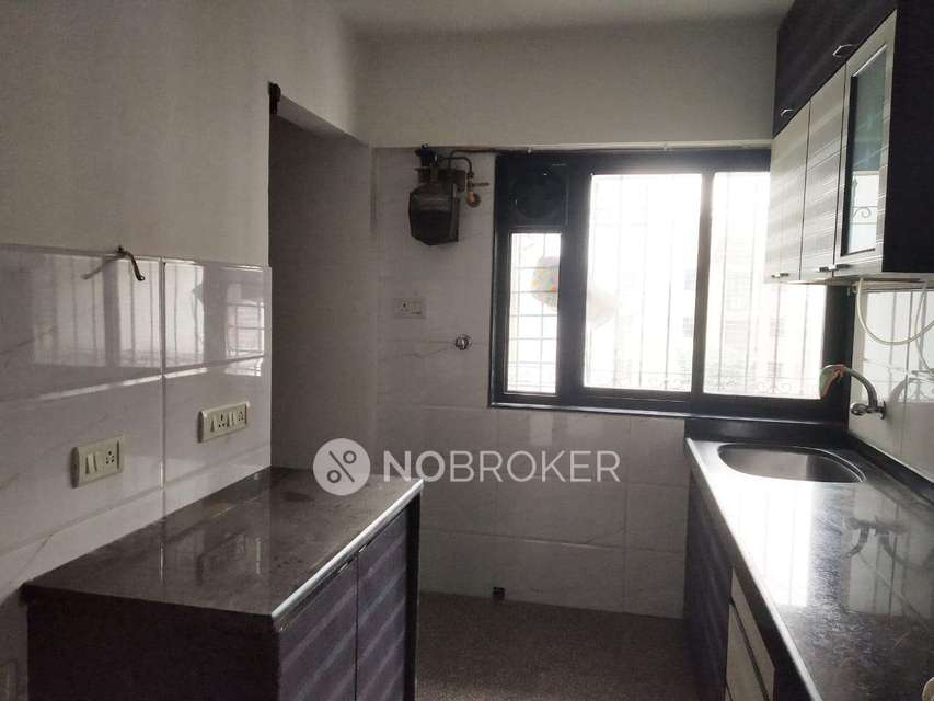 1 BHK Flat In Velentine Apartments For Sale  In Malad East