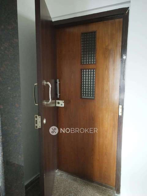 1 BHK Flat In Velentine Apartments For Sale  In Malad East