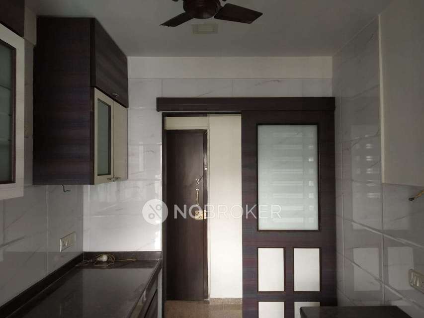 1 BHK Flat In Velentine Apartments For Sale  In Malad East