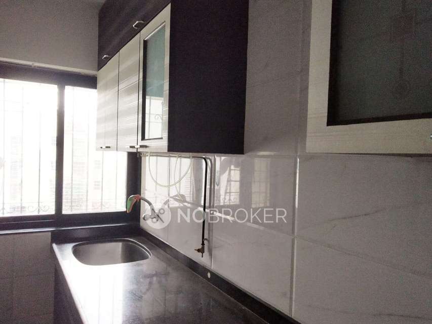 1 BHK Flat In Velentine Apartments For Sale  In Malad East