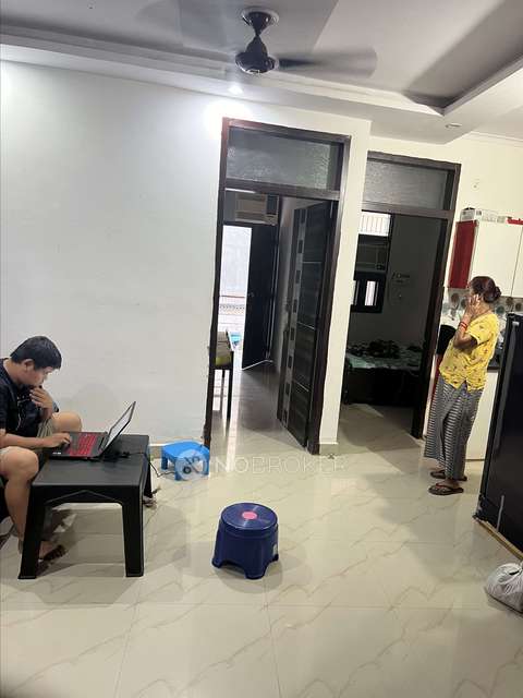 3 BHK Flat In Bhagwati Garden Ext for Rent  In Nawada