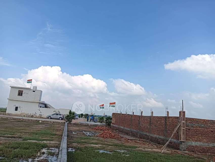 Plot For Sale  In Dream. Homez In Jewar Airport City