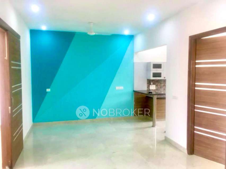 2 BHK Flat In Stand Alone Building for Rent  In  Sector 57