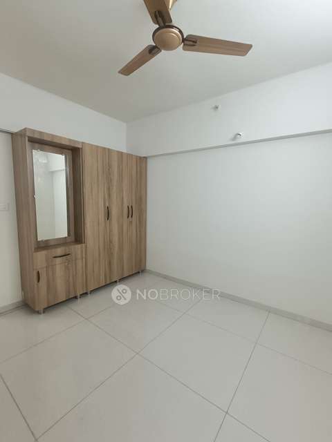 4 BHK Flat In Casagrand First City For Sale  In Sholinganallur