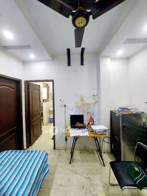 3 BHK Flat For Sale  In Keshav Puram