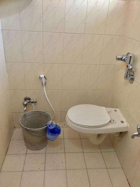 4+ BHK Flat In Rukmini Building For Sale  In Wilson Garden