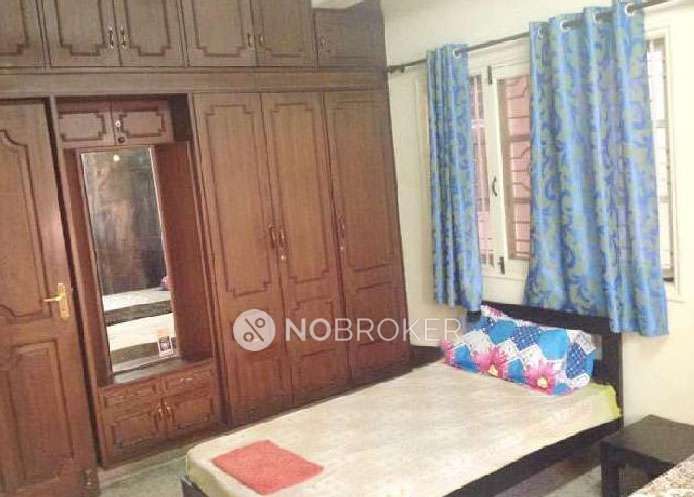 4+ BHK Flat In Rukmini Building For Sale  In Wilson Garden