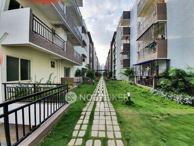2 BHK Flat In Innovative Oak Garden, Bhoganhalli For Sale  In Bhoganhalli