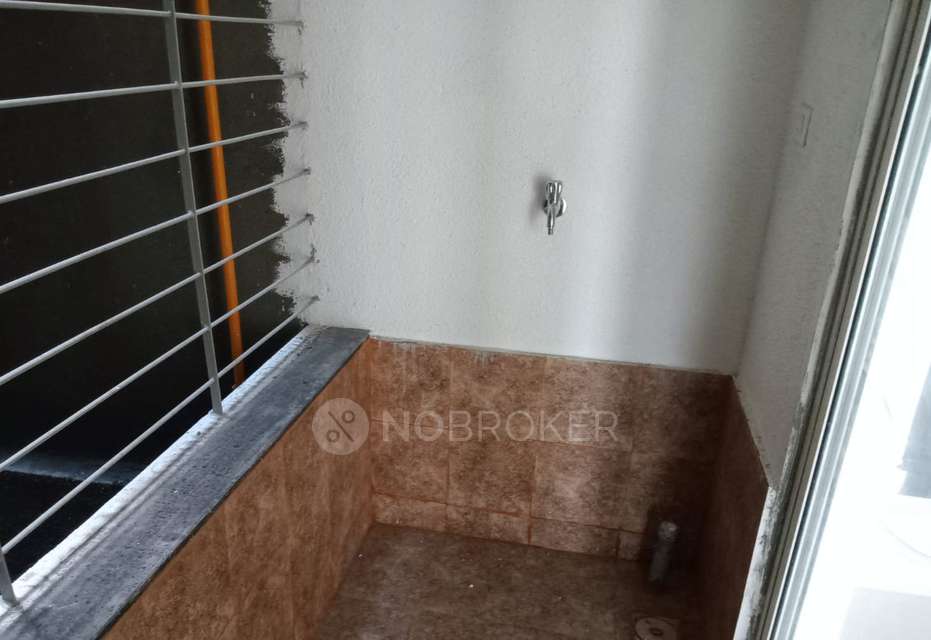 2 BHK Flat In Pebbles 2, For Sale  In Bavdhan