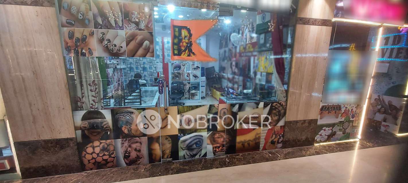 Showroom in Preet Vihar, Delhi for sale 