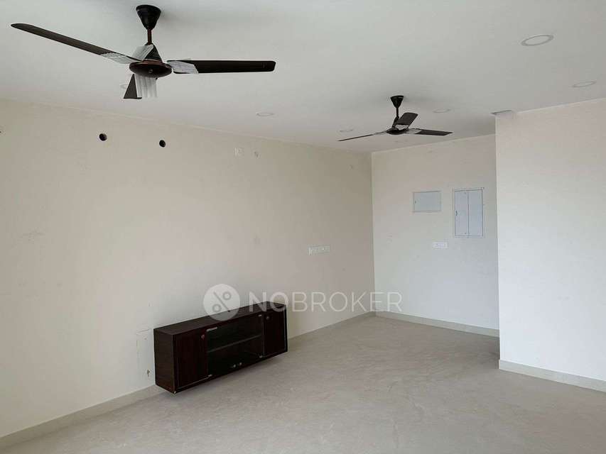2 BHK Flat In Spr Highliving For Sale  In Perambur