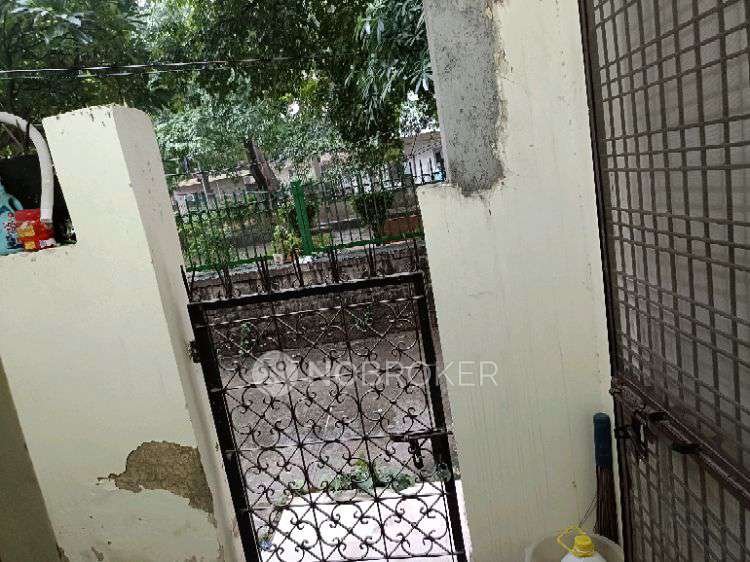 2 BHK Flat In Dda Flats,  For Sale  In Hari Nagar