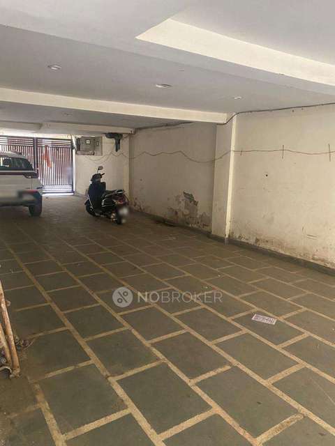 3 BHK Flat In Standalone Building  For Sale  In Karol Bagh