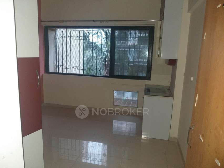 2 BHK Flat In Velentine Apartment, Malad East For Sale  In Malad East