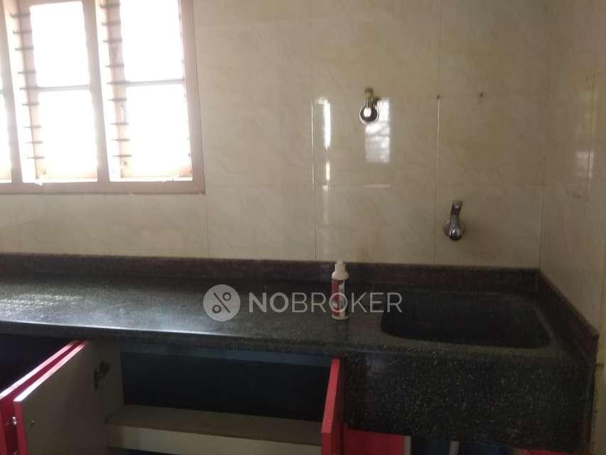 2 BHK Flat In Standalone Building  for Rent  In Banashankari