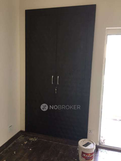 3 BHK Flat In Paras Tierea For Sale  In Sector 137