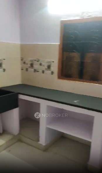 1 BHK House for Rent  In  Selaiyur