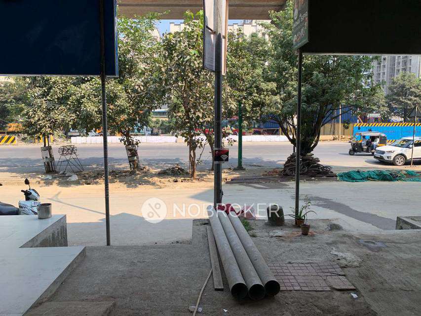 Showroom in Thane West, Mumbai for Rent 