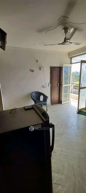 2 BHK Flat In Sb for Rent  In Sector 46