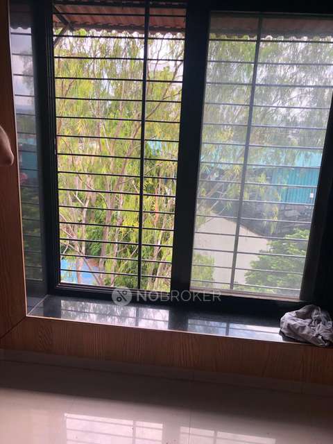 2 BHK Flat In Lares Vesta For Sale  In Gultekadi