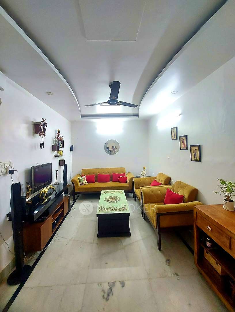 Shalimar Bagh A N Block Shalimar Bagh Without Brokerage Unfurnished 2 BHK Flat for Sale in