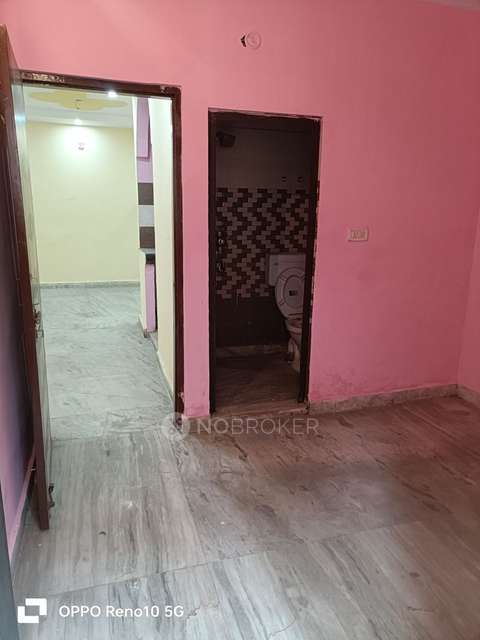 2 BHK Flat In Standalone Building  For Sale  In Shahdara