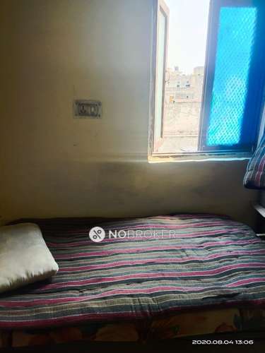 1 BHK Flat In Standalone Building  for Rent  In Kishan Ganj