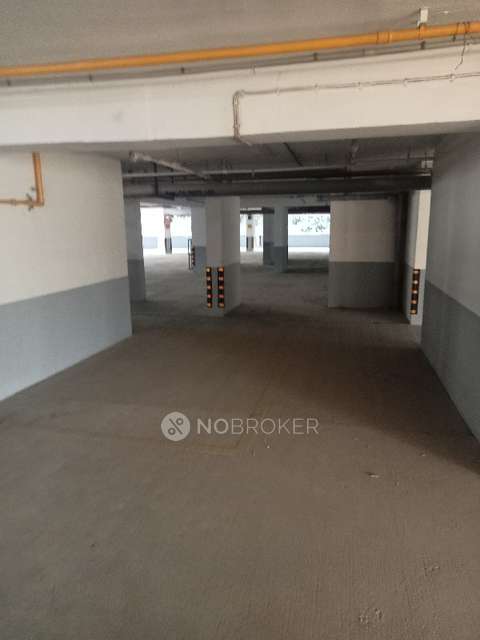 2 BHK Flat In Lodha Amara  For Sale  In Thane West