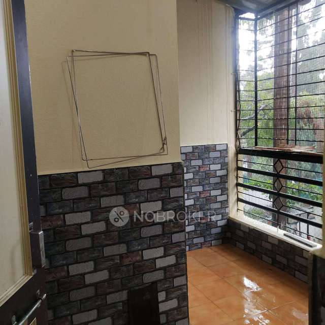 1 BHK Flat In S. B. Shrushti Co Operative Housing Society for Rent  In Tingre Nagar