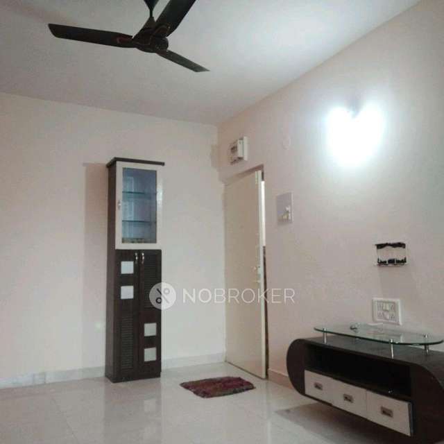 1 BHK Flat In S. B. Shrushti Co Operative Housing Society for Rent  In Tingre Nagar