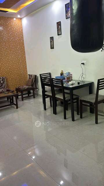 3 BHK Flat In Flat for Rent  In 230, Indraprastha Extension Patparganj, Mandawali, New Delhi, Delhi, 110092, India