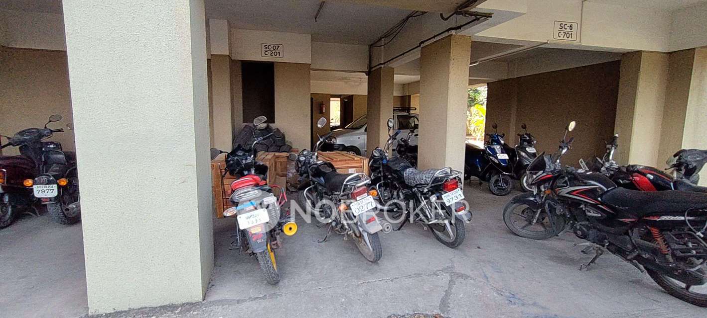 3 BHK Flat In Hill Side For Sale  In Hadapsar