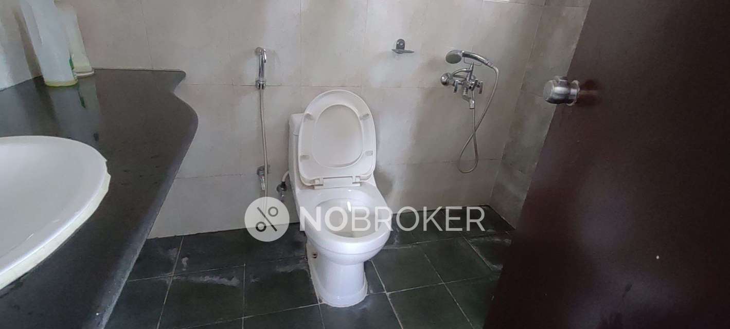 3 BHK Flat In Hill Side For Sale  In Hadapsar