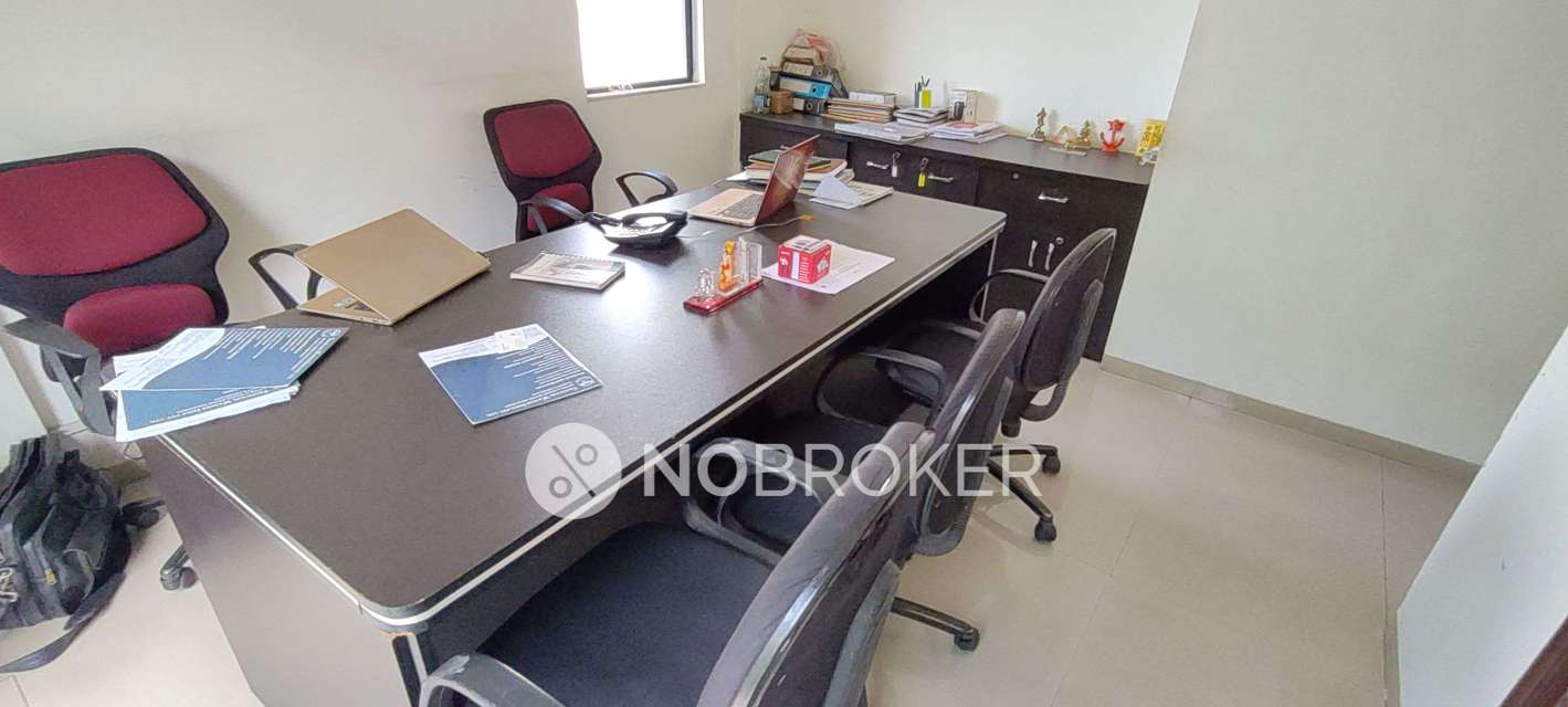 3 BHK Flat In Hill Side For Sale  In Hadapsar