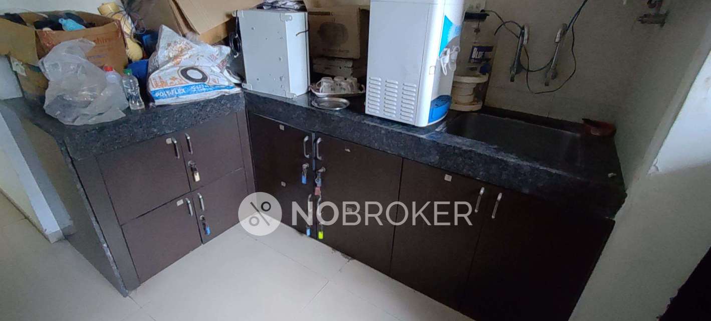 3 BHK Flat In Hill Side For Sale  In Hadapsar