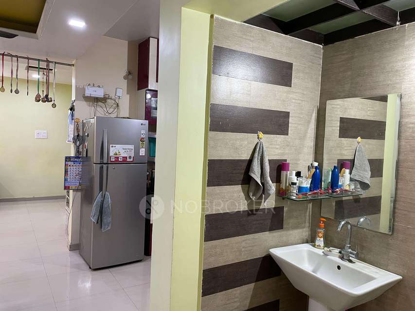 2 BHK Flat In Sai Platinum for Rent  In Pimpri-chinchwad